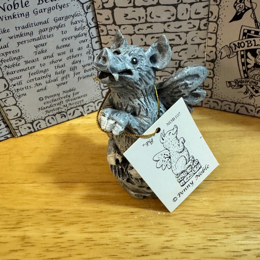 Vintage Penny Noble Noble Beasts Winking Gargoyles Pig Figurine NOB107 OS Goth